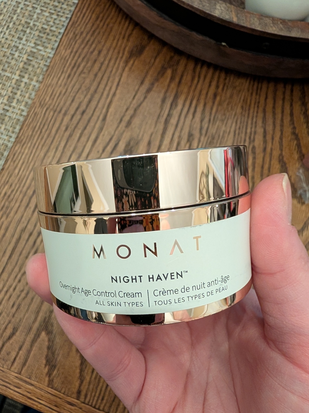 Monat Night Haven Overnight Age Control Cream